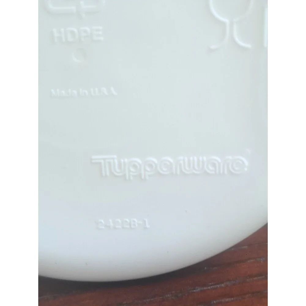Vtg Set Of 2 Tupperware One Touch Cannisters With Veiwing Window White With...